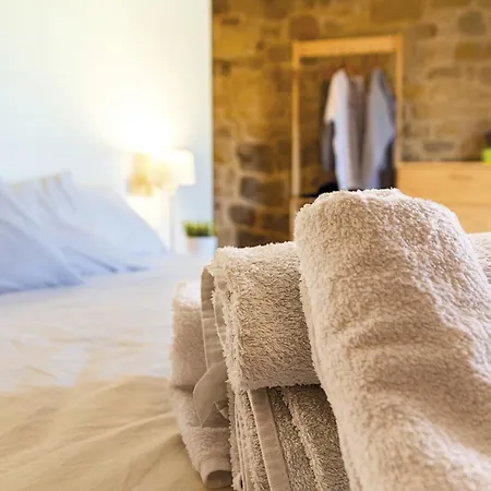 Chimenea Y Vistas Espectaculares A Puertos Lejlighed